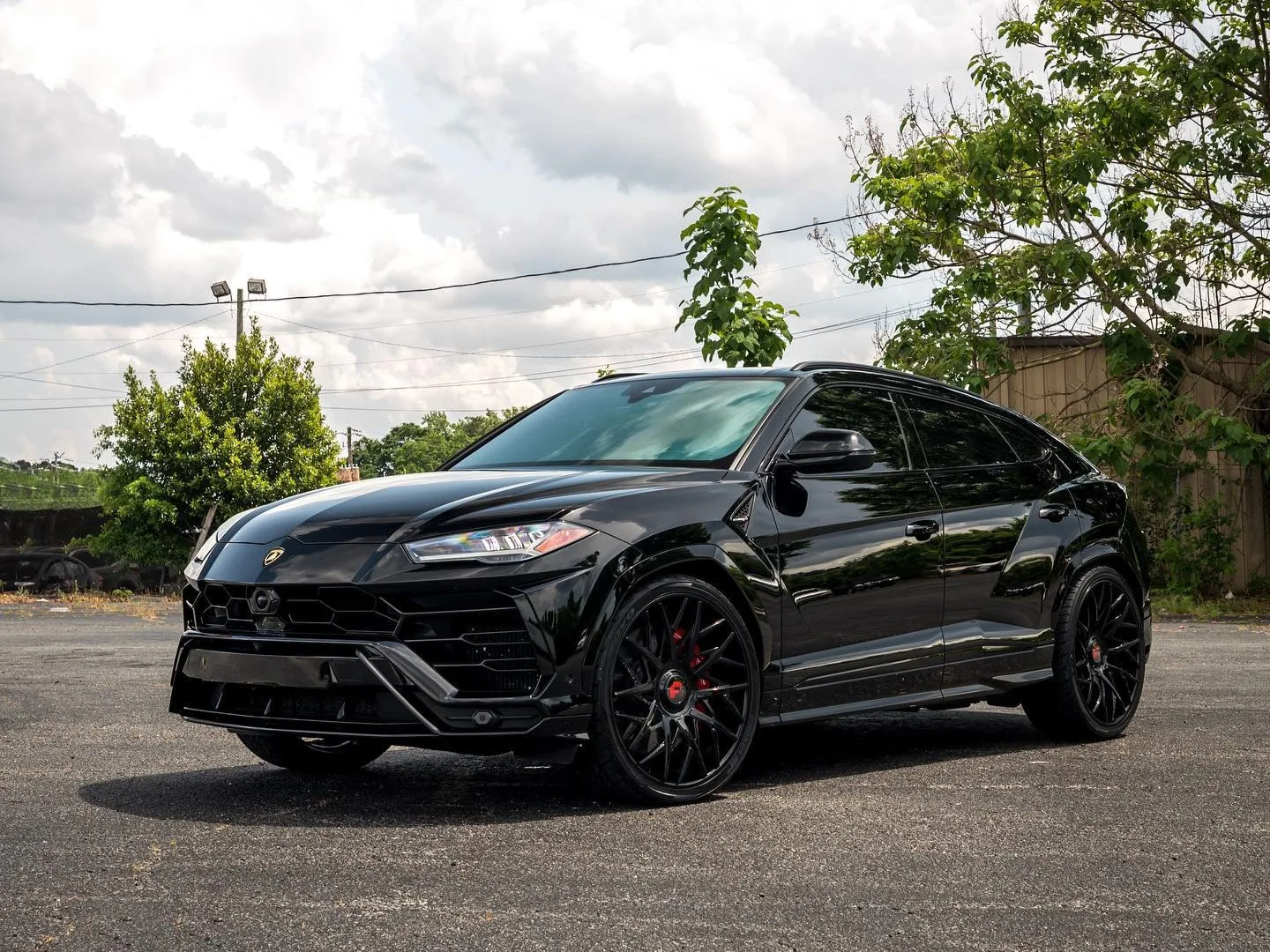 Lamborghini Urus – Black