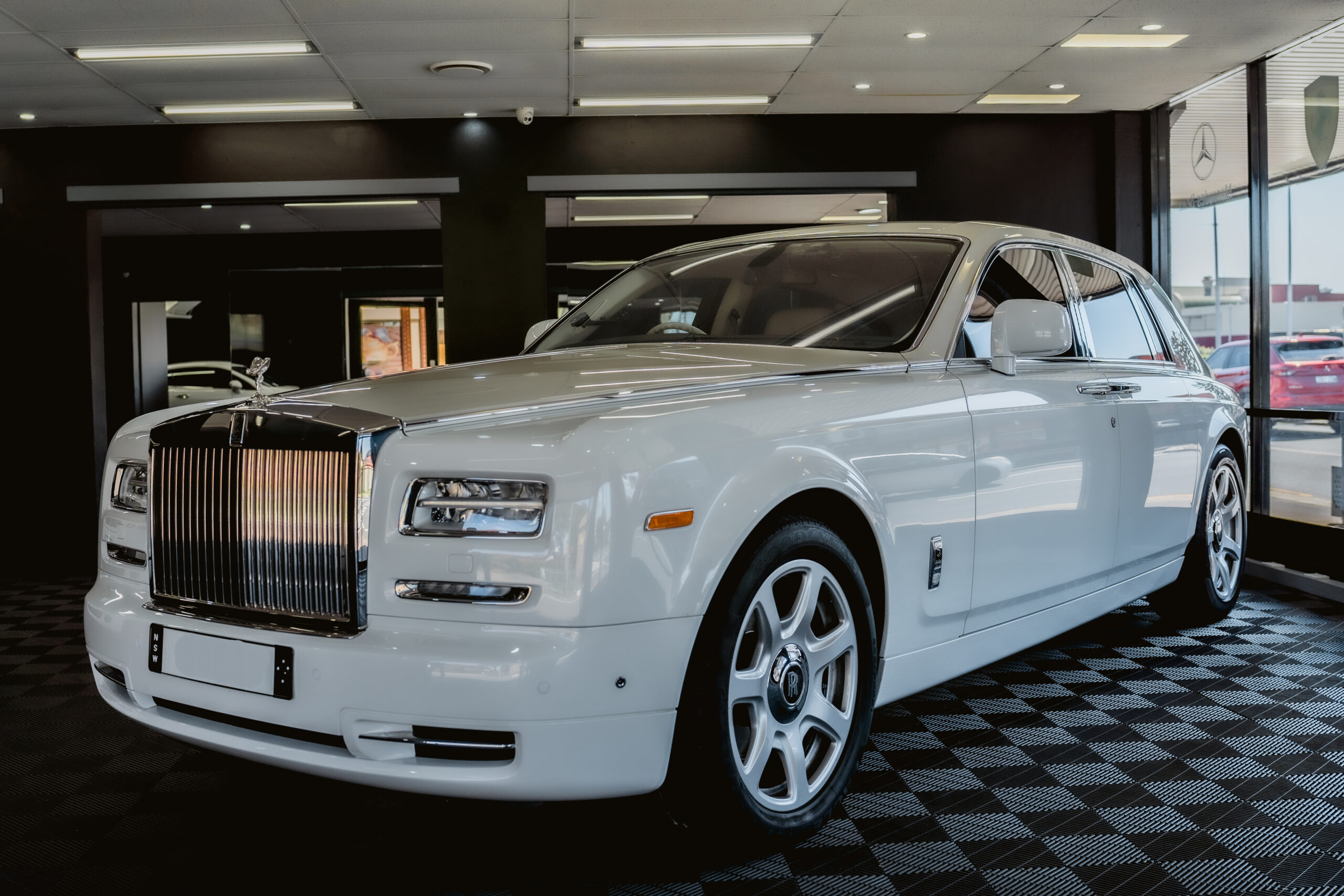 Rolls-Royce Phantom Series 2 White