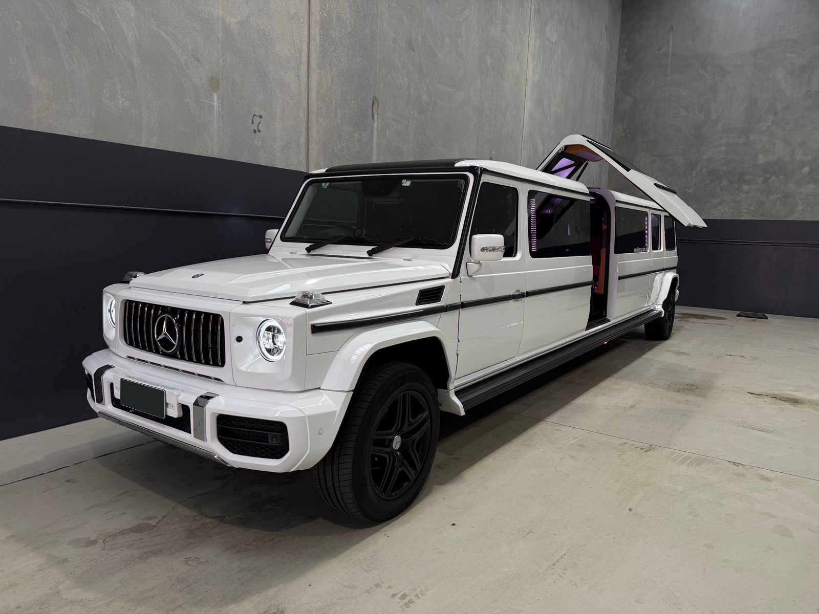 Mercedes G Wagon Limousine